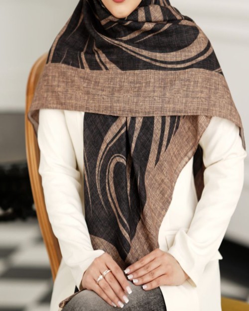  روسری نخی طرح مواج دوردوخت منگوله دار کد 20335 