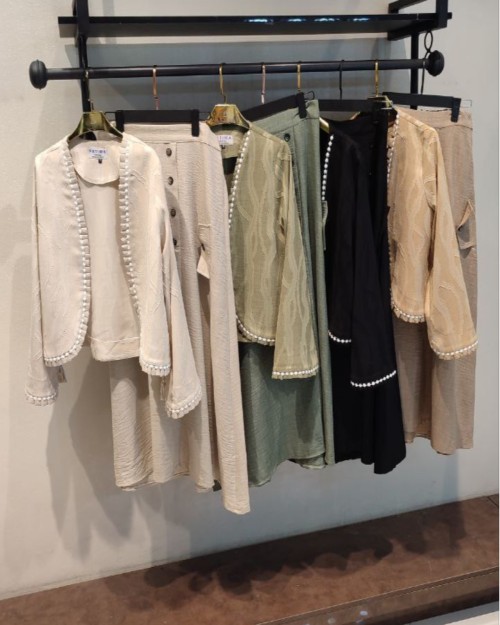  کت دامن صبا مشخصات